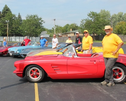 2011-1st--2nd-place-corvettes2a