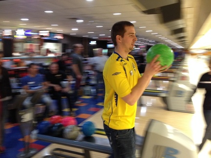 bowling24